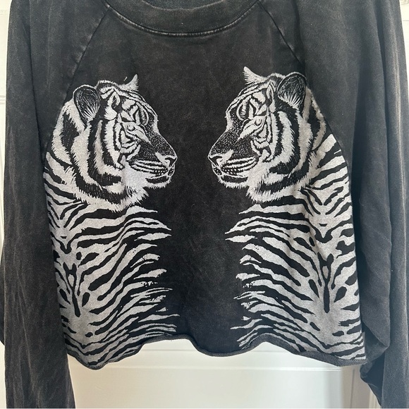 NWT Project Social Cropped Tiger Sweatshirt - Picture 2 of 7